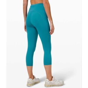 Lululemon Speed Tight Leggings, Cropped 21”, Size 6